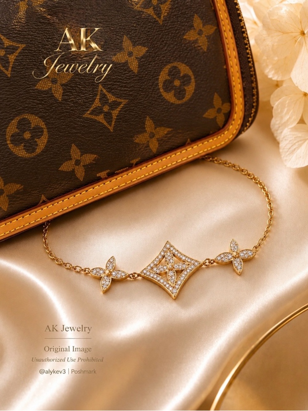 💎LUXURY Bracelet 18k Delicate Flower Motiff, Brilliant Sparkling Crystal Pave